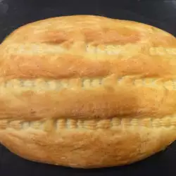 Селски хляб с прясно мляко