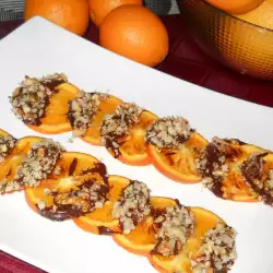 Карамелизирани портокали с орехи и шоколад