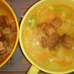 Постна картофена супа с чесън