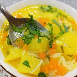 Картофена супа с фиде и куркума