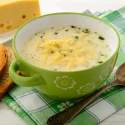 Картофена супа с кашкавал
