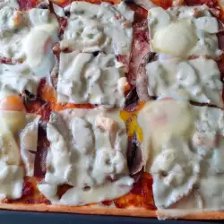 Пица по италиански с яйца