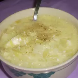 Супа от праз и сирене