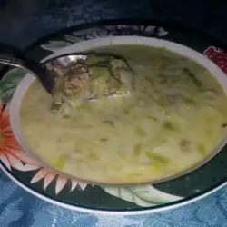 Супа с месо и сирене
