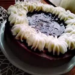 Бисквитена торта с течен шоколад