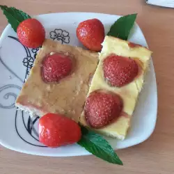 Десерт с ягоди и мед