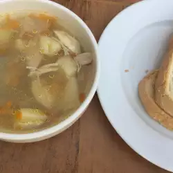 Пуешка супа с лук