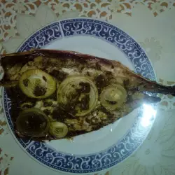 Риба филе с лук