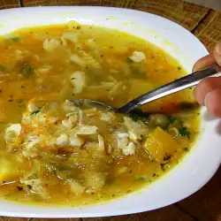 Супа с месо и магданоз