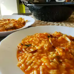 Скариди с ориз и миди