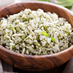 Рецепти с ориз басмати и зелен лук