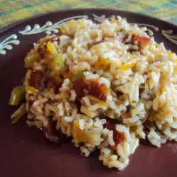 Ориз на тиган със сушени домати