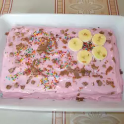 Бисквитена торта с плодове