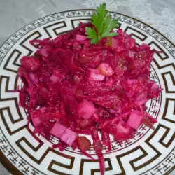 Витаминозна салата с картофи