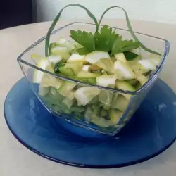 Зеленчукова салата с лимони