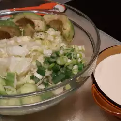 Рецепти със сусамов тахан и краставици