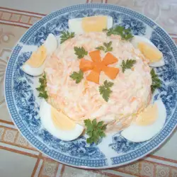 Яйчена салата с моркови