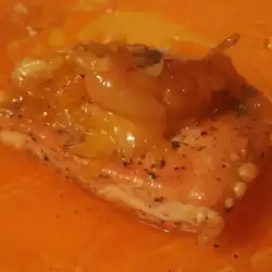 Сьомга с портокалов сос