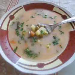 Зеленчукова супа с кисело зеле