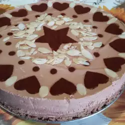 Шоколадова торта с желатин и ядки