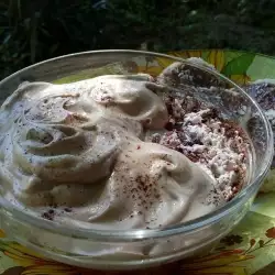 Десерт с боровинки и течен шоколад