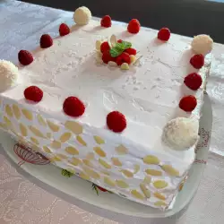 Сметанова торта с малини