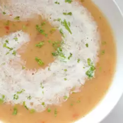 Доматена крем супа  с червена леща