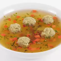 Супа с кайма и брашно