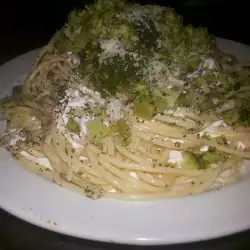 Спагети със Зеленчуков Бульон