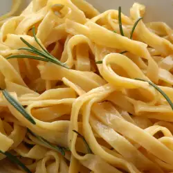 Спагети с пекорино без месо