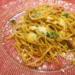 Спагети Алио олио с аншоа и чери домати