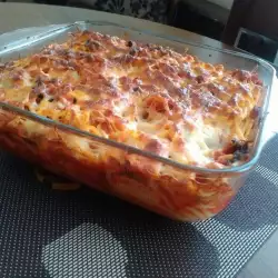 Спагети с Доматено Пюре
