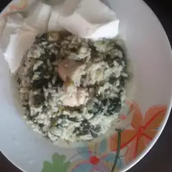 Пиле с ориз и спанак