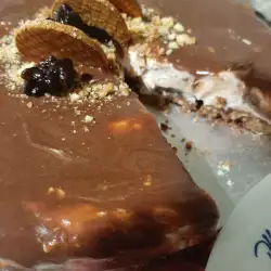 Шоколадов десерт с орехи