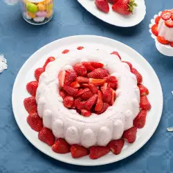 Торта с ягоди без брашно