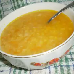 Здравословна супа от червена леща