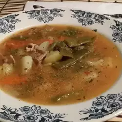 Пилешка супа със зелен фасул