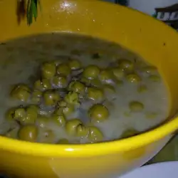 Зеленчукова супа с топено сирене