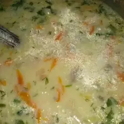 Пилешка супа с картофи и магданоз