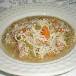 Пилешка супа с фиде и мащерка