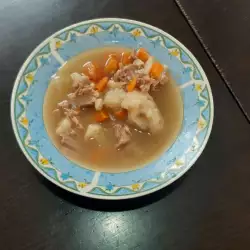Супа с карфиол и телешко