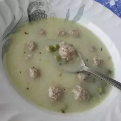 Супа с кайма и грах