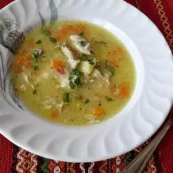 Пилешка супа с фиде и куркума