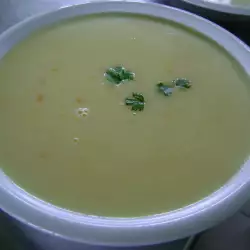 Картофена супа с магданоз