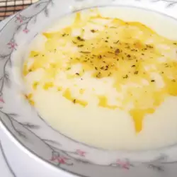 Супа с кускус и прясно мляко