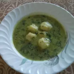 Спаначена супа с картофи