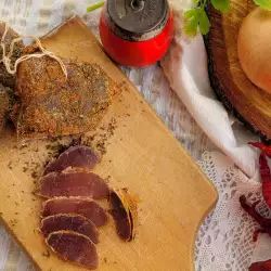 Сушено месо от свинско бон филе или бут