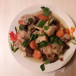 Свинско на фурна със зеленчуци