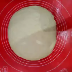 Тесто с прясно мляко