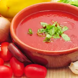 Студена супа с домати и чушки